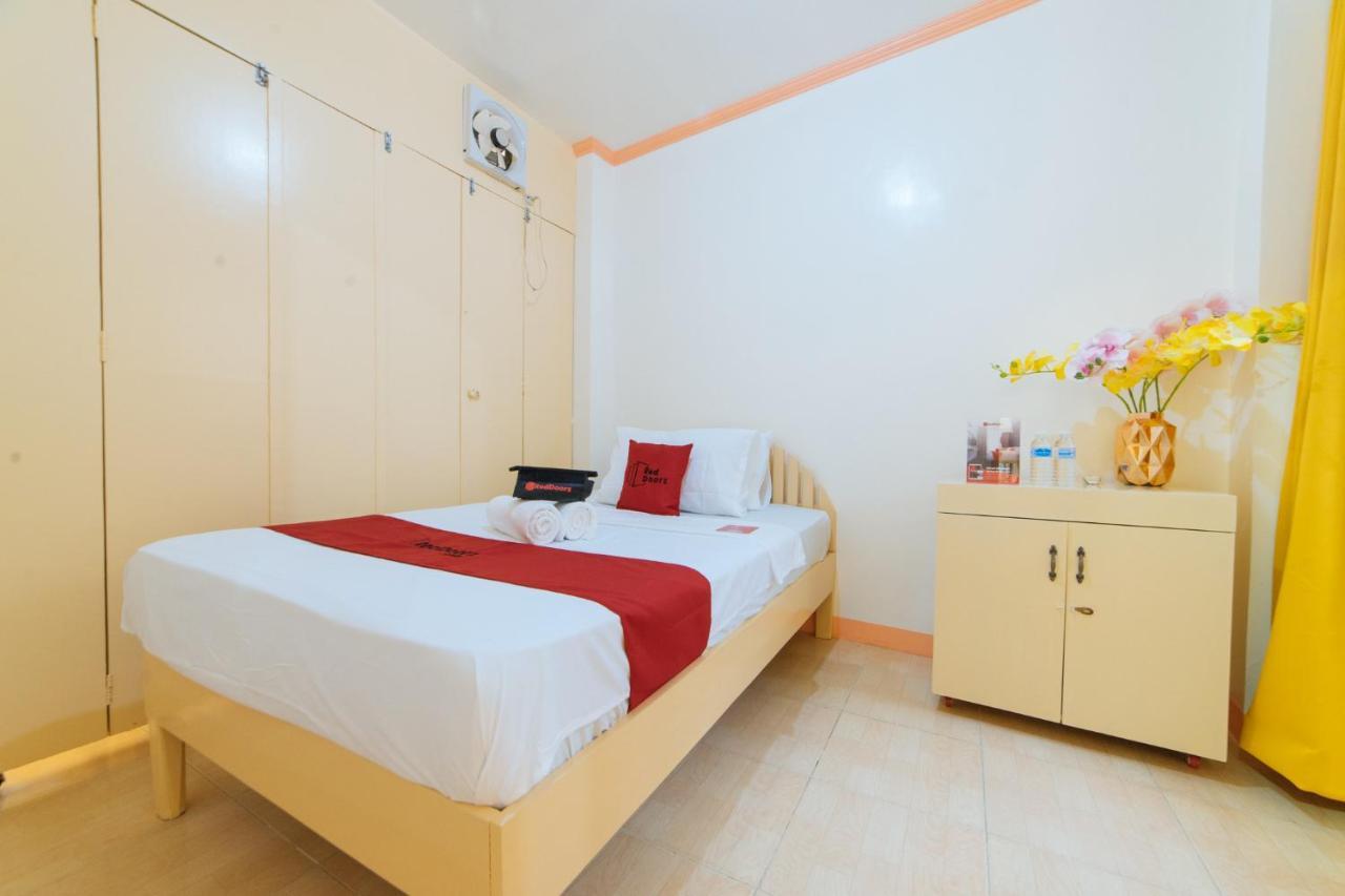 Reddoorz @ Q Abeto Street Mandurriao Hotel Iloilo City Bagian luar foto