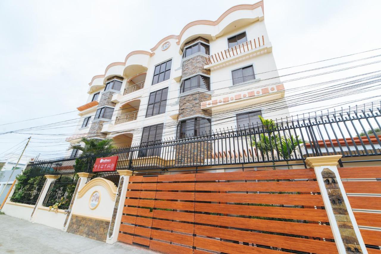 Reddoorz @ Q Abeto Street Mandurriao Hotel Iloilo City Bagian luar foto